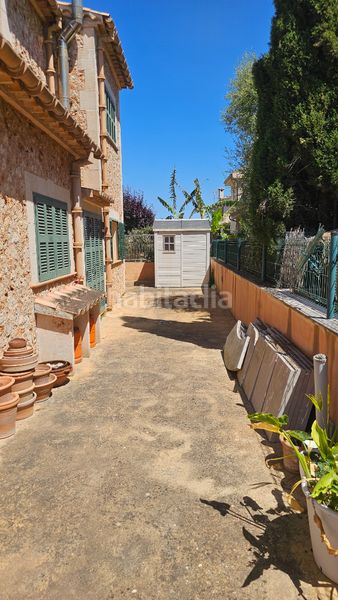 Foto 2d325c94-7022-49fb-b191-28d16252f70e. Xalet amb xemeneia calefacció aparcament piscina a Marratxí