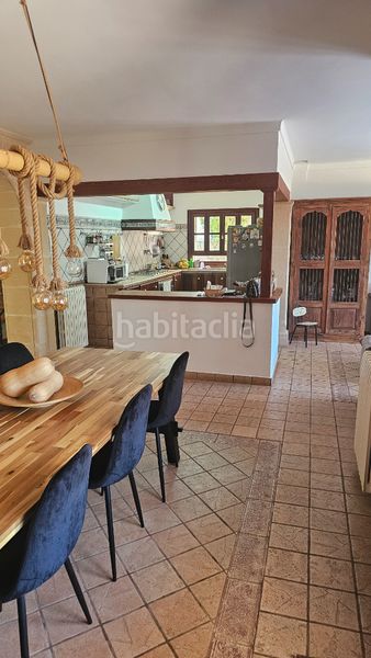 Foto 4b230173-daf6-4f9e-9428-49e429893573. Xalet amb xemeneia calefacció aparcament piscina a Marratxí