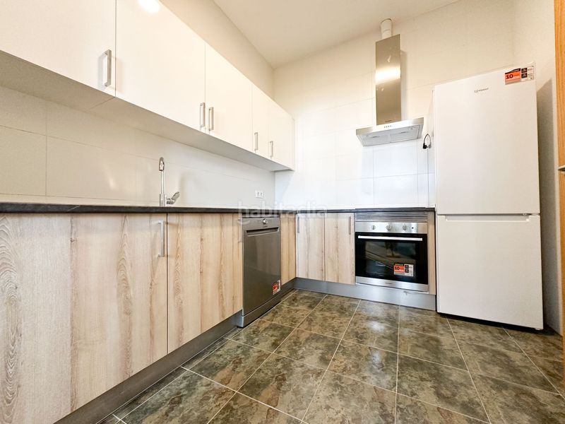 Foto c27877b6-37ef-4378-8764-8009b16c6ba6. Location duplex dans huelva 2 dans Íscar