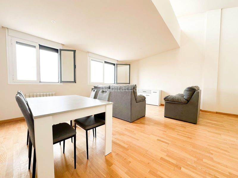 Foto d4f59e8d-e209-428a-9398-0ba3befd5133. Location duplex dans huelva 2 dans Íscar