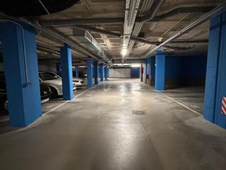 Alquiler Parking coche en Ferenc puskas 193. Alquiler plaza garaje cañaveral