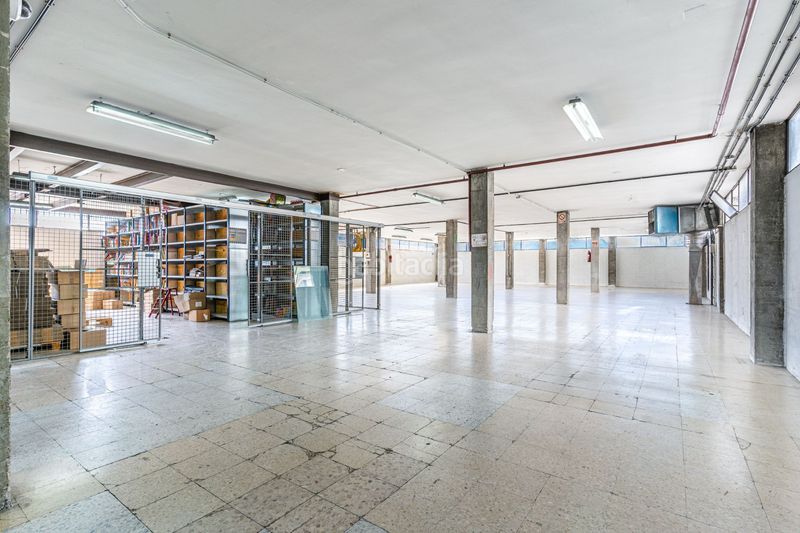 Foto 5c6dafea-68ce-4f6e-883e-bb4156bb93a0. Edifici a campezo 13 a Rejas Madrid