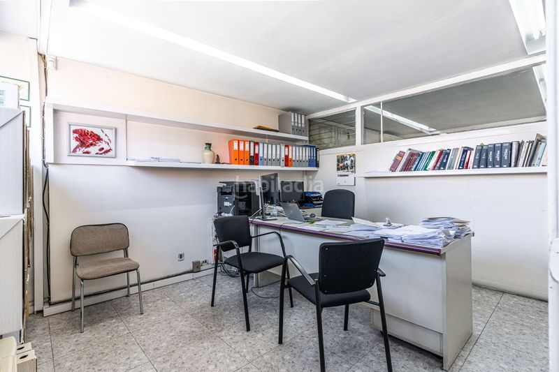 Foto 8f7ba4b7-55bf-41ff-b10a-66c808447dbb. Edifici a campezo 13 a Rejas Madrid