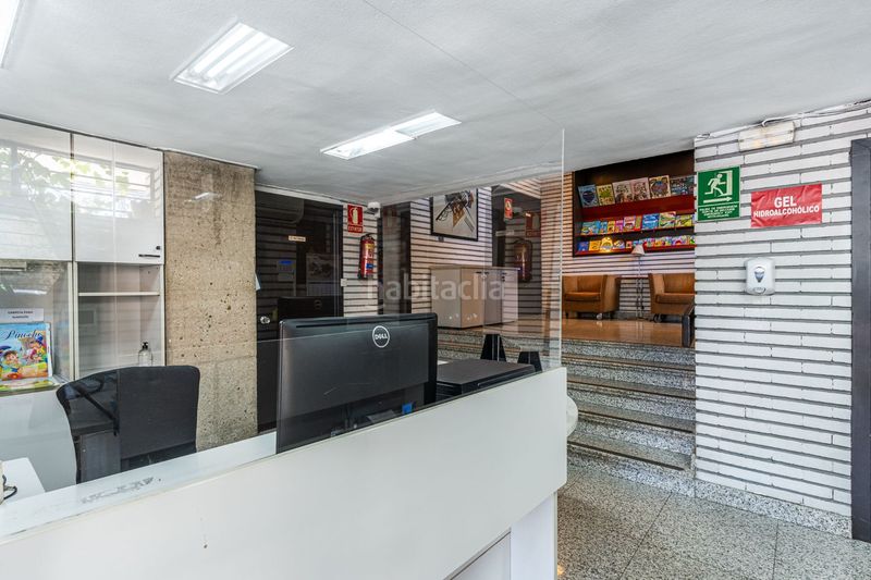Foto b046be4d-7f19-4eea-ba83-b1fd44e777d1. Edifici a campezo 13 a Rejas Madrid