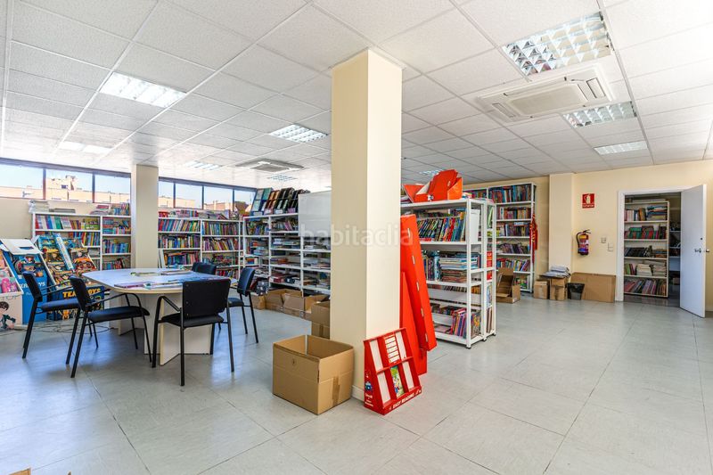 Foto bafab2af-717c-44d1-8a5a-b787e689062c. Edifici a campezo 13 a Rejas Madrid