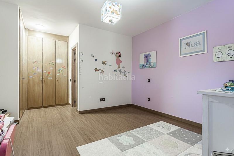 Foto 144542ec-8e67-48f9-b720-a824d318f2f9. Maison jumelée avec chauffage parking piscine dans El Guijo-Colonia España Galapagar