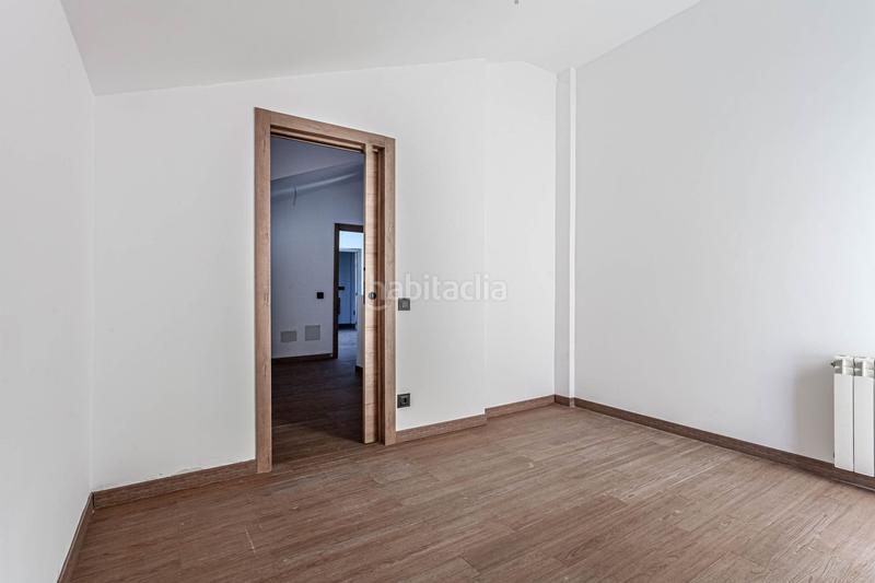 Foto 47c3936b-7ed4-4813-a6bd-b0b00e623abe. Maison jumelée avec chauffage parking piscine dans El Guijo-Colonia España Galapagar