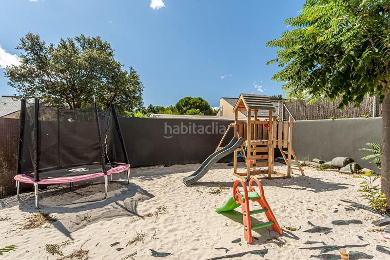 Foto 7f9aa696-4cac-4133-9719-b490923b020f. Maison jumelée avec chauffage parking piscine dans El Guijo-Colonia España Galapagar