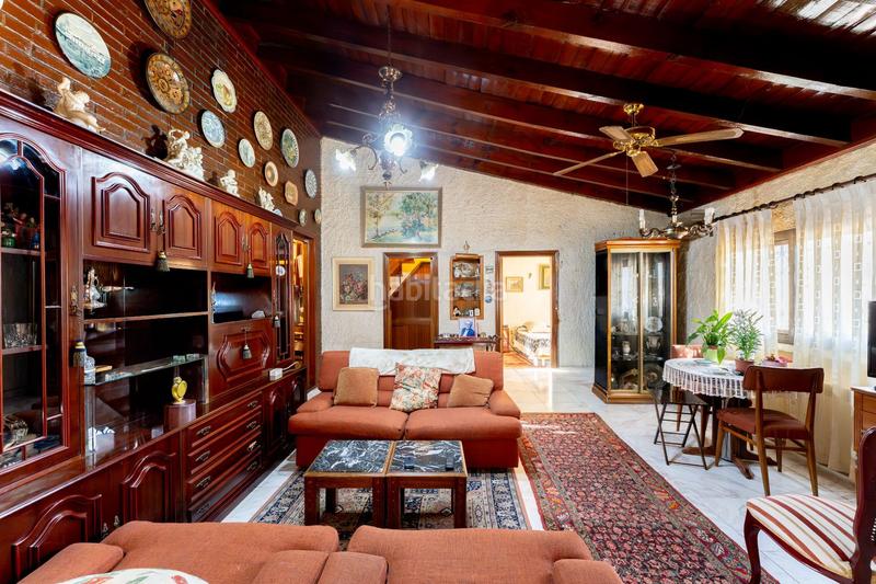 Foto a69ca2d0-dc88-44b7-967b-dd499e1888a7. Casa amb calefacció aparcament piscina a Las Matas-Peñascales Rozas de Madrid (Las)