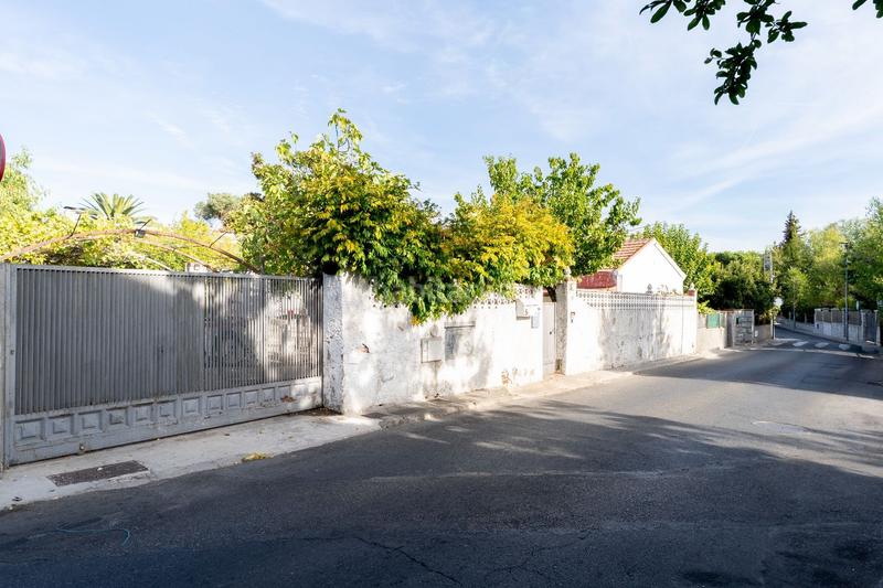 Foto bbea73cd-e84e-4824-b854-ec1bea37b8d6. Casa amb calefacció aparcament piscina a Las Matas-Peñascales Rozas de Madrid (Las)