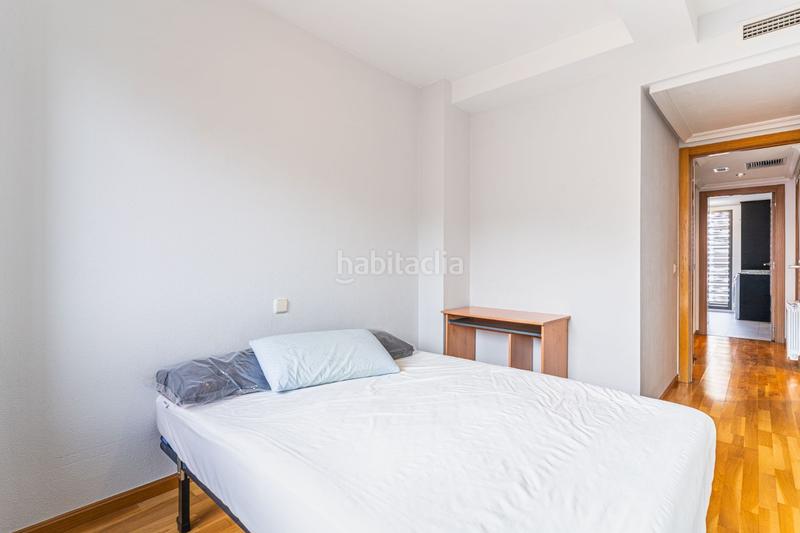 Foto fb7dd0eb-51f1-4cd7-bff4-52881f39cbab. Appartement dans trole 9 dans Palomeras Sureste Madrid