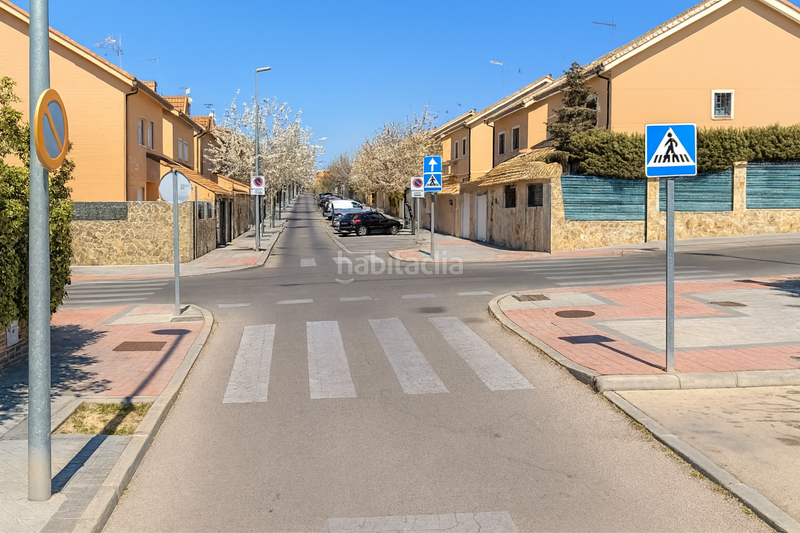 Foto 82ebd3d3-0171-4910-ba11-eacd769dece2. Maison jumelée avec chauffage parking piscine dans Centro Rivas - Vaciamadrid