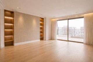 Piso en El Viso. Exclusiva vivienda de lujo en el distrito de salamanca, junto al