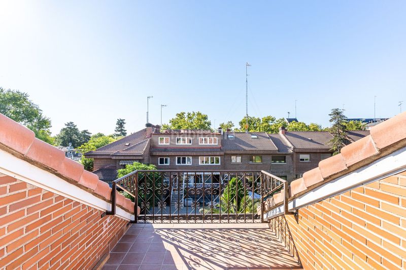 Foto c1670e56-5d0a-4e3f-8ce7-282d1896d261. Semi detached house with heating in Palomas Madrid
