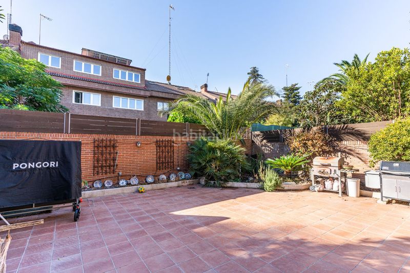 Foto f8b42f70-7b67-47b4-9488-b006d3cdaf77. Semi detached house with heating in Palomas Madrid