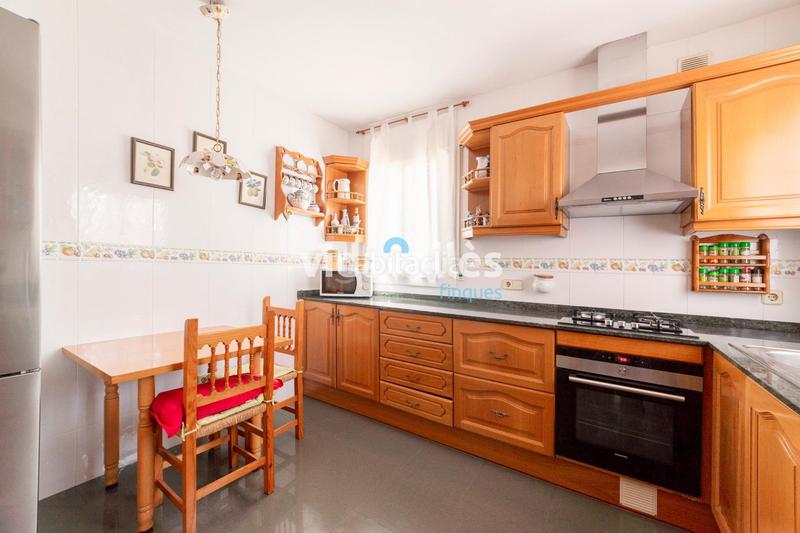 Foto 50ef057d-4295-49c9-842d-f156a45a7917. Casa amb aparcament a Cànoves i Samalús