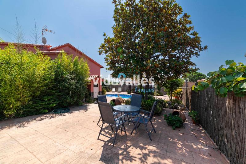 Foto 6aa1562c-2596-4627-8a70-61a837242389. Haus mit parking in Cànoves i Samalús