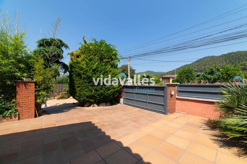Foto bc810b32-9a0e-4586-b570-ae6441b08a0a. Haus mit parking in Cànoves i Samalús