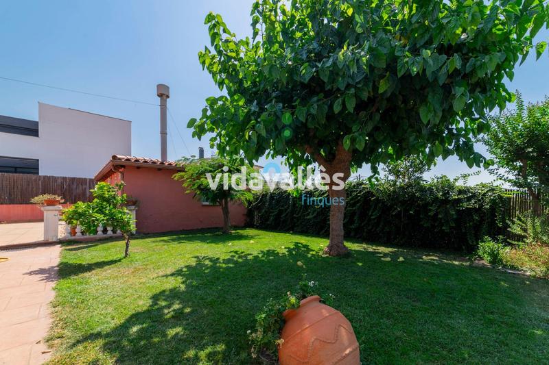 Foto e4ab3825-3e5d-4b15-82d6-b474f2cd3e2e. Haus mit parking in Cànoves i Samalús