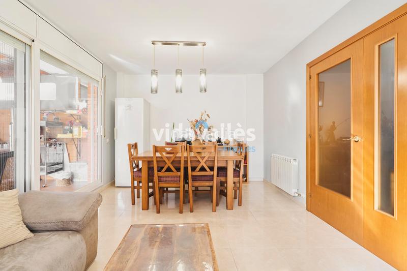 Foto 3dbd2ef7-e19b-482b-a645-dfef104de961. Maison jumelée dans rambla ernest lluch 63 dans Cardedeu