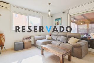 Maison jumelée à Rambla ernest lluch 63. Casa en cardedeu