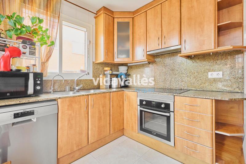 Foto 9f2d8de7-d747-4a1b-8c84-bf4a6faf98d7. Maison jumelée dans rambla ernest lluch 63 dans Cardedeu