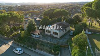 Casa  Avinguda d'alfou. Casa en sant julià d'alfou