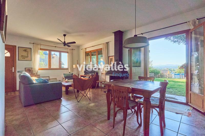 Foto bbe565ac-591a-48f1-856d-126f3937e6b5. Maison avec cheminée chauffage dans Sant Antoni de Vilamajor