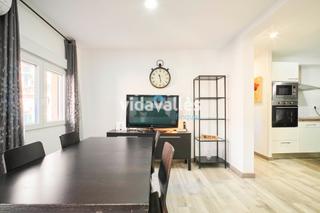 Etagenwohnung  Carrer de narcís monturiol. Piso en granollers