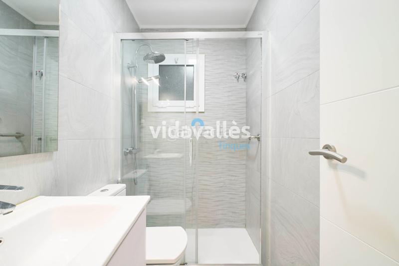 Foto a9ab152e-238c-4665-9ab5-c112e1ce0bf8. Pis amb calefacció a Congost Granollers