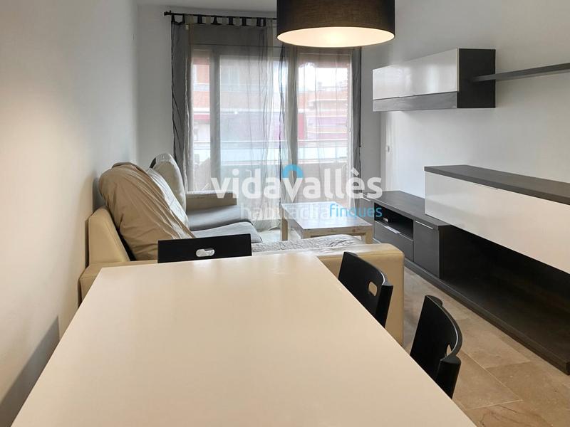 Foto 34898aaa-110c-4d33-a405-649f30b19832. Pis amb calefacció aparcament piscina a Vilamarina Viladecans