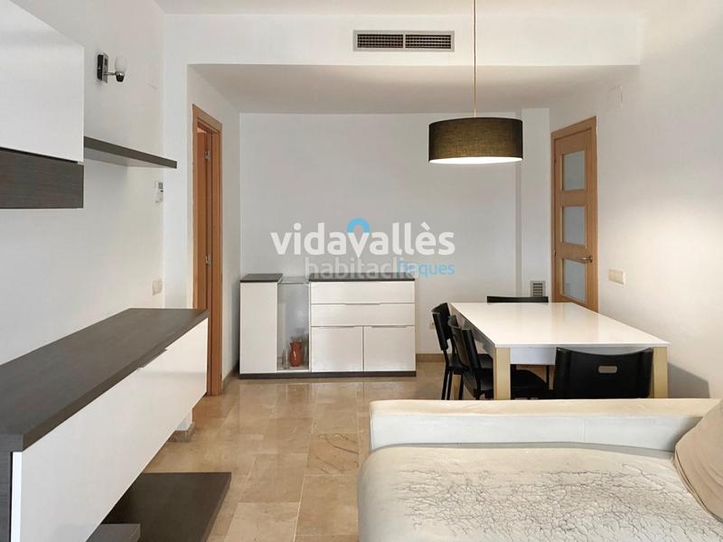 Foto 4bf1b406-dd1f-466f-bed5-3bf2945ca55a. Pis amb calefacció aparcament piscina a Vilamarina Viladecans