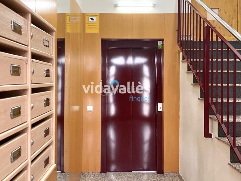 Foto 9c02efe0-a597-41f6-be09-aab0f1b5a155. Pis amb calefacció aparcament piscina a Vilamarina Viladecans