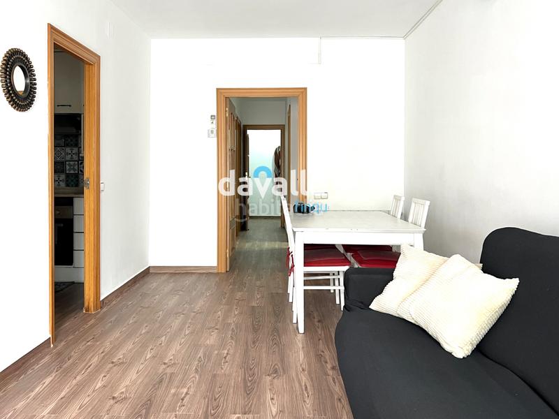 Foto 6ec66df9-c61c-4a98-a4db-023c57f960b2. Appartement avec chauffage dans Llinars del Vallès