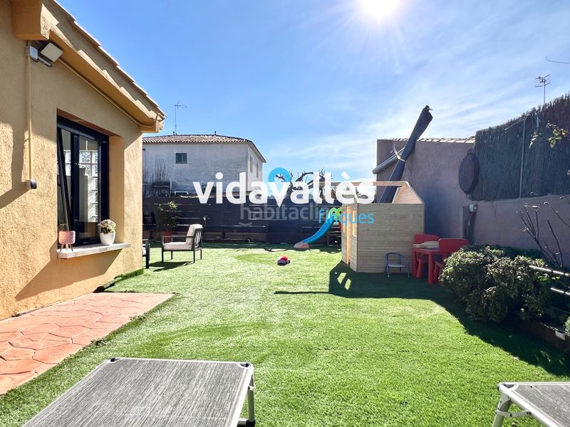 Foto 8dc768ac-b9d9-475c-8fba-be00a981c983. Casa amb calefacció aparcament a Llinars del Vallès