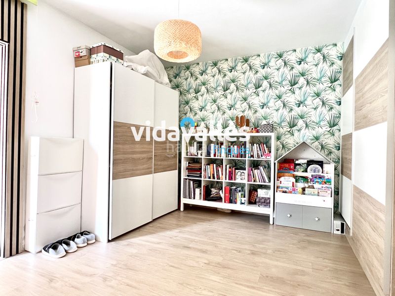 Foto a2e8363d-3d21-4e9c-969f-e10a2bf9b0c3. Casa amb calefacció aparcament a Llinars del Vallès