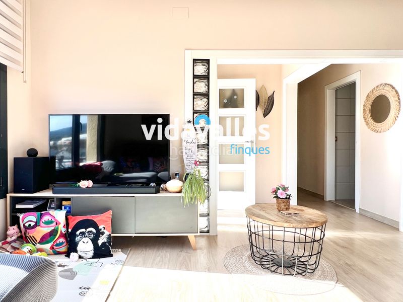 Foto aaffb880-8485-4750-bfbb-dcaf08653deb. Casa amb calefacció aparcament a Llinars del Vallès