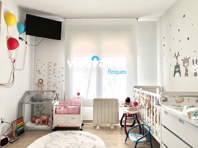 Foto f64d7c05-d24d-4487-a0f5-3228eadd4297. Casa amb calefacció aparcament a Llinars del Vallès