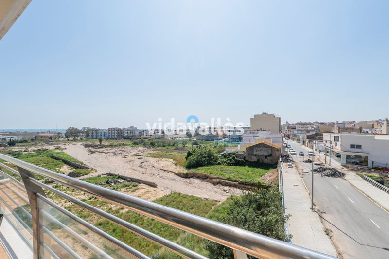 Foto f715beff-bacc-45e1-be12-3042fbd4f4f9. Pis amb calefacció aparcament piscina a Nord La Ràpita
