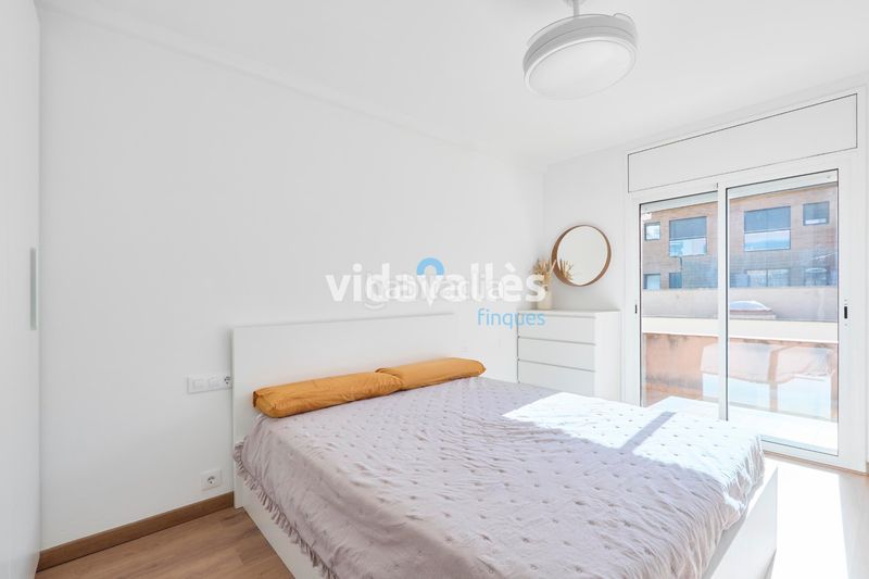 Foto 05f29bb9-1a72-4879-8222-df8e8679a89e. Duplex con riscaldamento parcheggio in Cardedeu