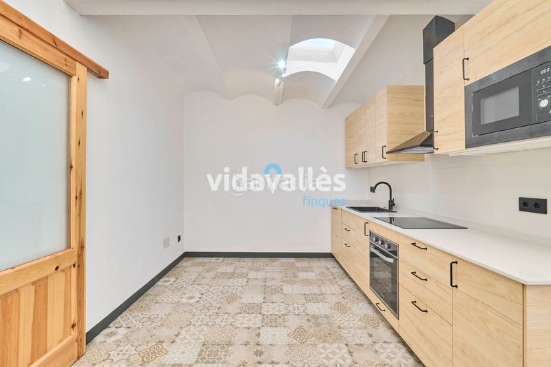 Foto ecef2a44-9261-4810-9c83-8bb19743fadb. Casa amb calefacció a Llinars del Vallès