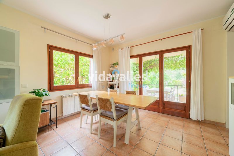 Foto 0643769a-89a5-477f-b29b-b9315b9388e5. Casa  a la venta en Caldes de Malavella
