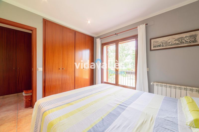 Foto eb1d8911-372b-48fd-8a35-e2678d138065. Casa  a la venta en Caldes de Malavella