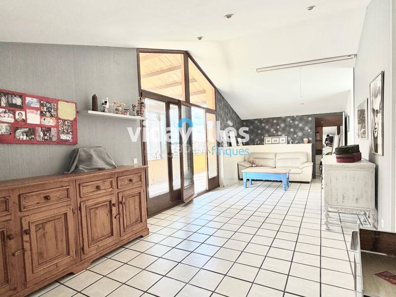 Foto 0b76eed7-7024-4744-8b87-6ba180e43a43. Casa amb xemeneia calefacció aparcament a Cardedeu