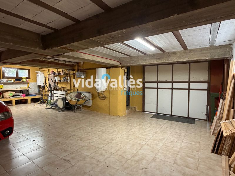 Foto e8ed66c2-0ad3-4058-bb33-ccabe263cd59. Casa amb xemeneia calefacció aparcament a Cardedeu
