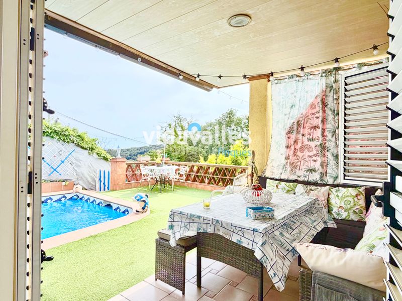 Foto dae17378-904f-4035-9098-03901cd113a7. Casa amb xemeneia calefacció aparcament piscina a Sant Pere de Vilamajor