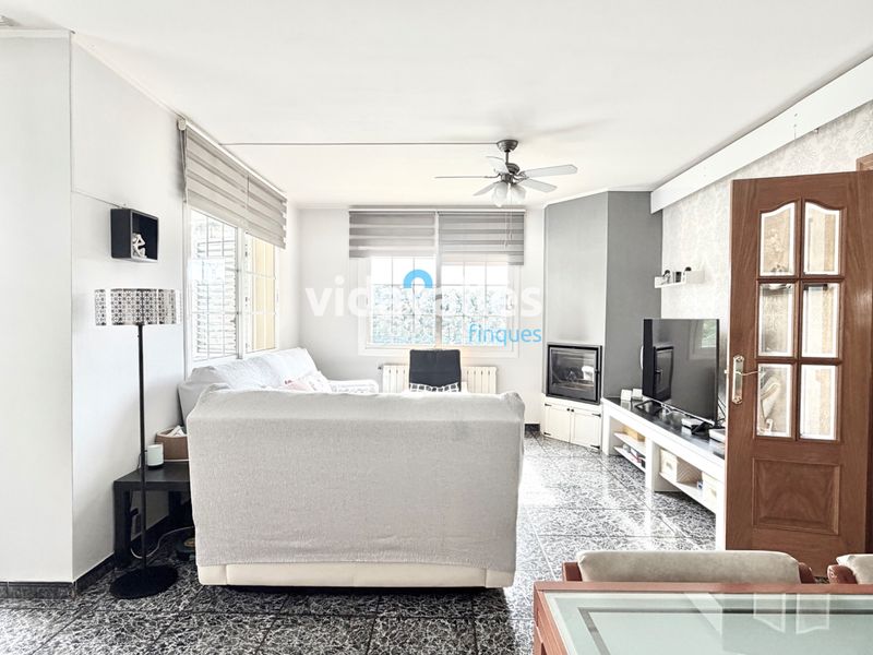 Foto ee3cb847-22af-4602-a8a3-53757e76d0fc. Casa amb xemeneia calefacció aparcament piscina a Sant Pere de Vilamajor