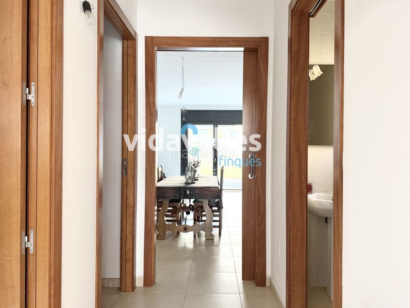Foto 63e3c29b-ad0f-4c9f-8da3-ea3beace7024. Casa amb calefacció aparcament a Llinars del Vallès
