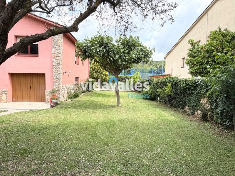 Foto 41911556-d72d-4555-853c-ecf2931fdcb3. Casa amb xemeneia calefacció aparcament a Santa Maria de Palautordera