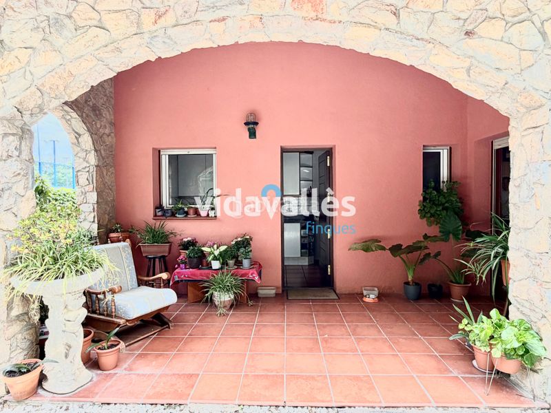 Foto 5117c6c9-5893-4877-aa00-0dd3c925b20f. Casa amb xemeneia calefacció aparcament a Santa Maria de Palautordera